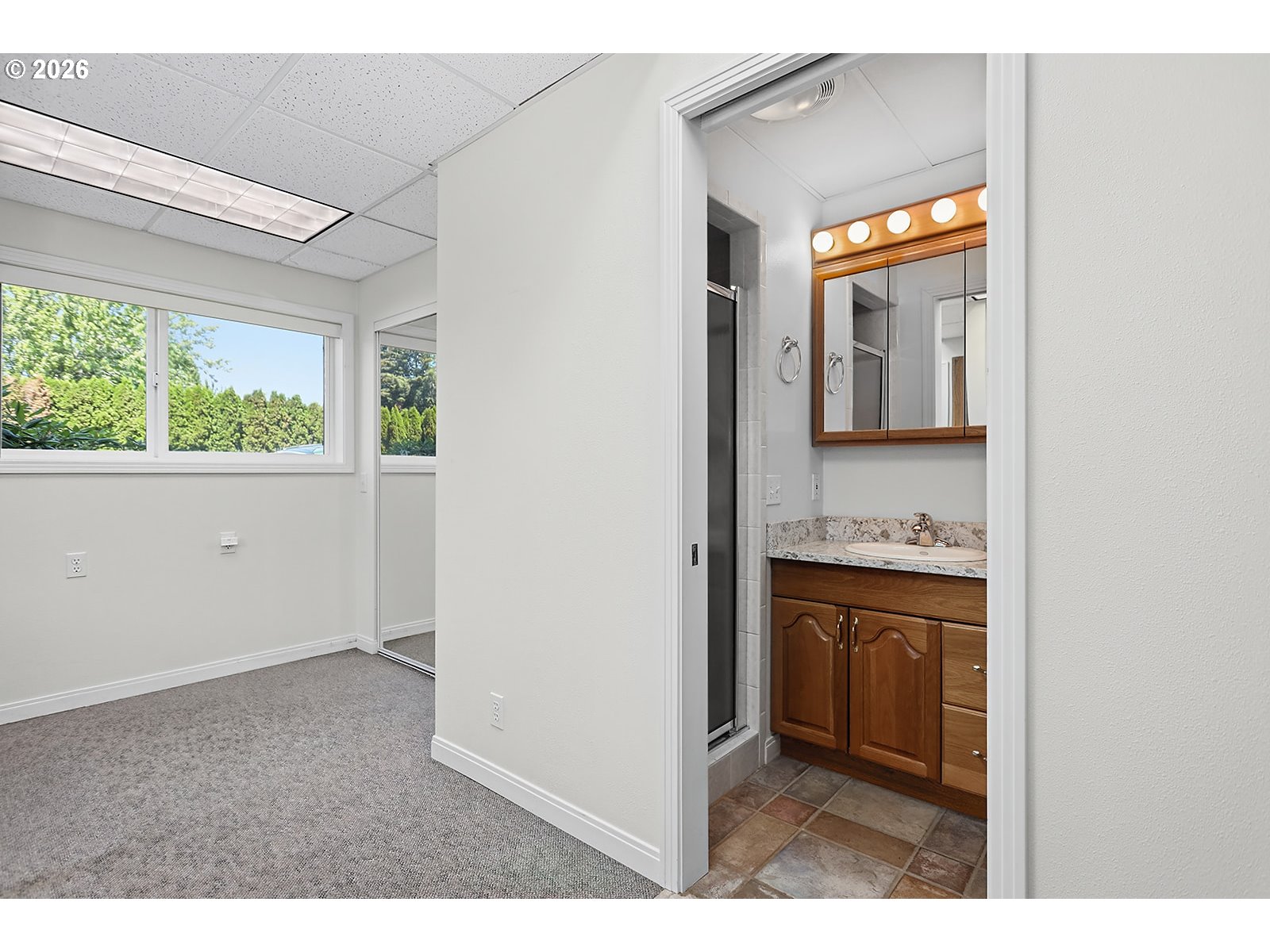 890 Hobbs Road Hood River, OR 97031 - Photo 14 of 44 Den/Office