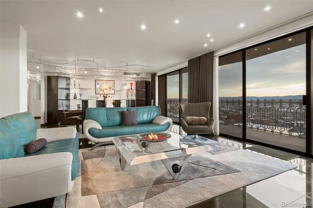 $1,700,000 | 1020 15th Street, Unit 42D, Denver, CO 80202