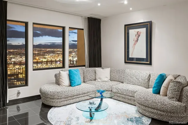 $1,700,000 | 1020 15th Street, Unit 42D, Denver, CO 80202