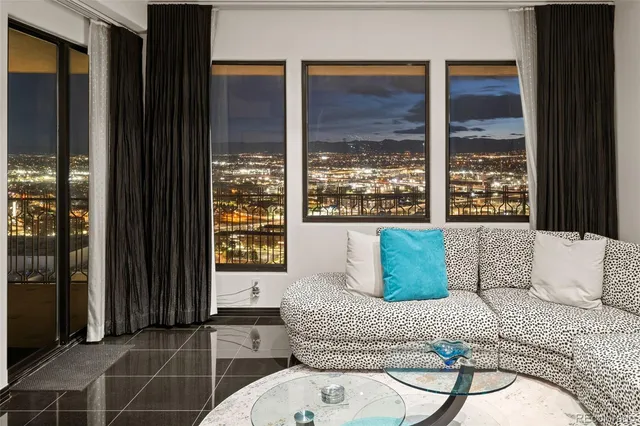 $1,700,000 | 1020 15th Street, Unit 42D, Denver, CO 80202