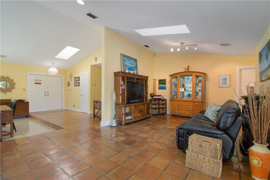1599 Southwest 16th Street Boca Raton, FL 33486 - Photo 10 of 18 Photo 10