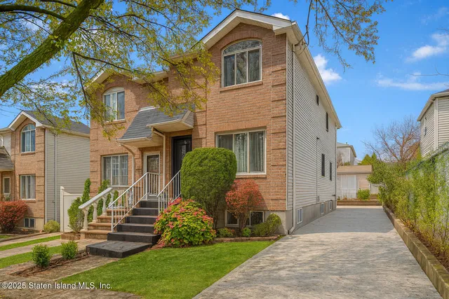 $825,000 | 29 Diaz Street | South Beach