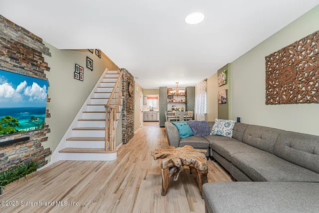 $825,000 | 29 Diaz Street | South Beach