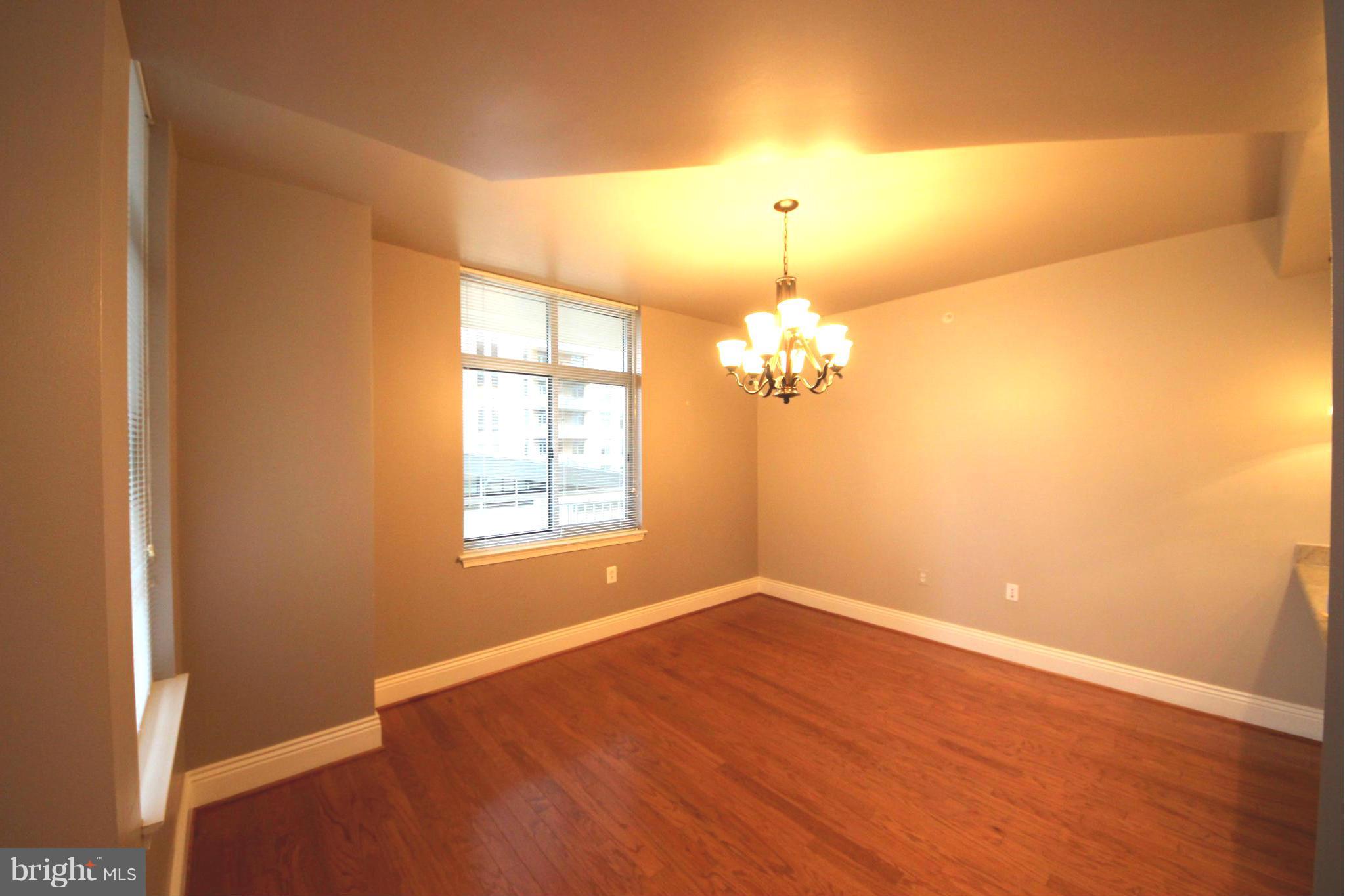 11990 Market Street, Unit 402 Reston, VA 20190 - Photo 14 of 30 Kitchen