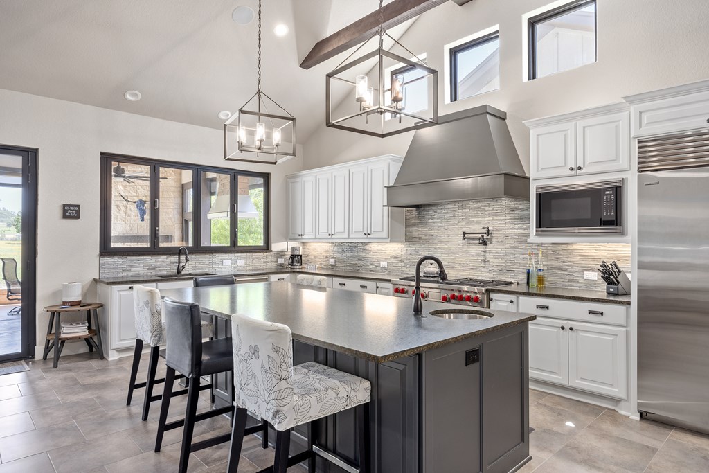 1013 Comanche Hills Kerrville, TX 78028 - Photo 17 of 45