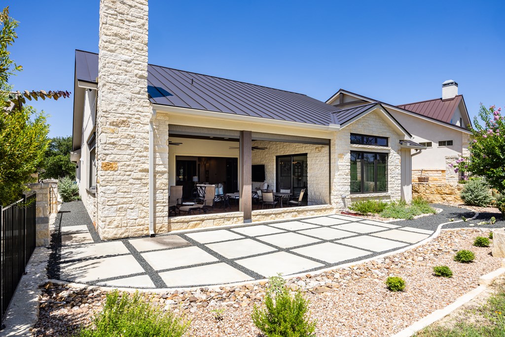 1013 Comanche Hills Kerrville, TX 78028 - Photo 41 of 45