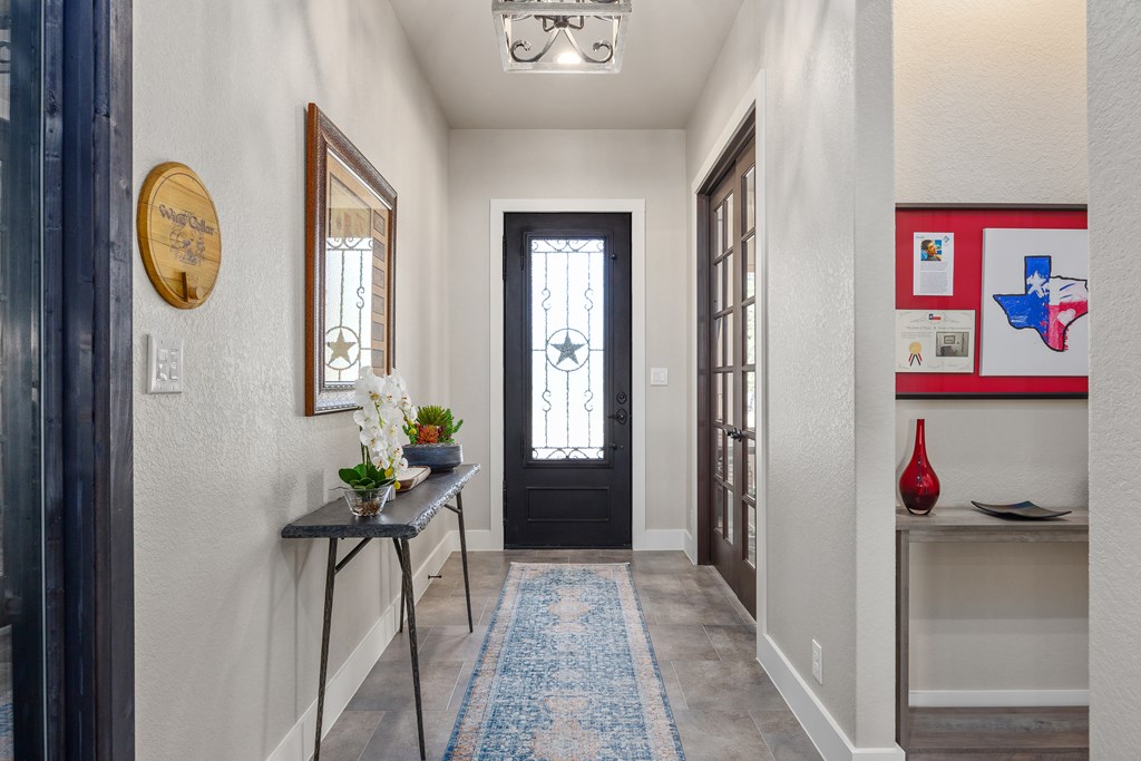 1013 Comanche Hills Kerrville, TX 78028 - Photo 9 of 45