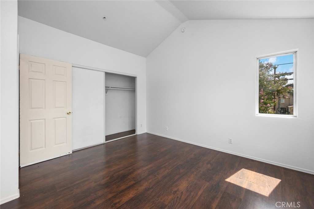 7527 Tampa Avenue, Unit 1 Reseda, CA 91335 - Photo 17 of 26