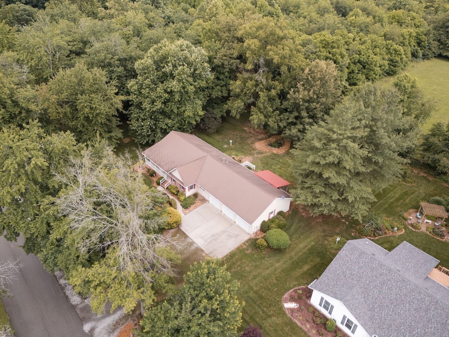 2006 Spring Garden Road Marion, IL 62959 - Photo 46 of 49