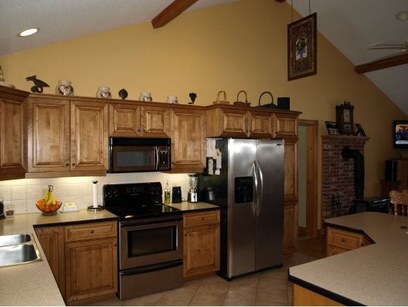 808 Bowenville Road Troy, VT 05857 - Photo 8 of 20 Gallery Image 8