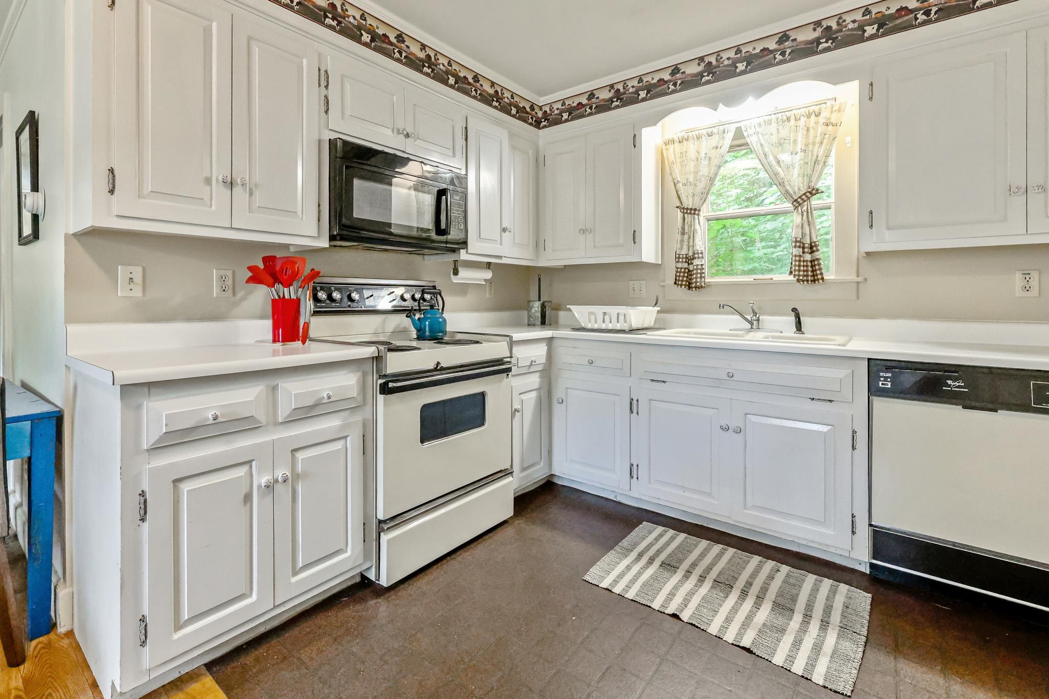 63 Highland Avenue Newport, VT 05855 - Photo 37 of 45