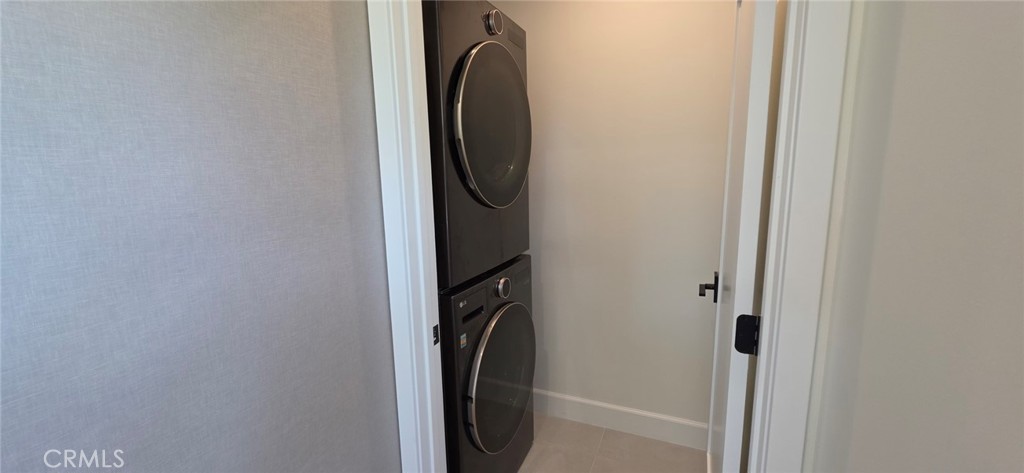 76 Seton Road, Unit 2 Irvine, CA 92612 - Photo 48 of 58