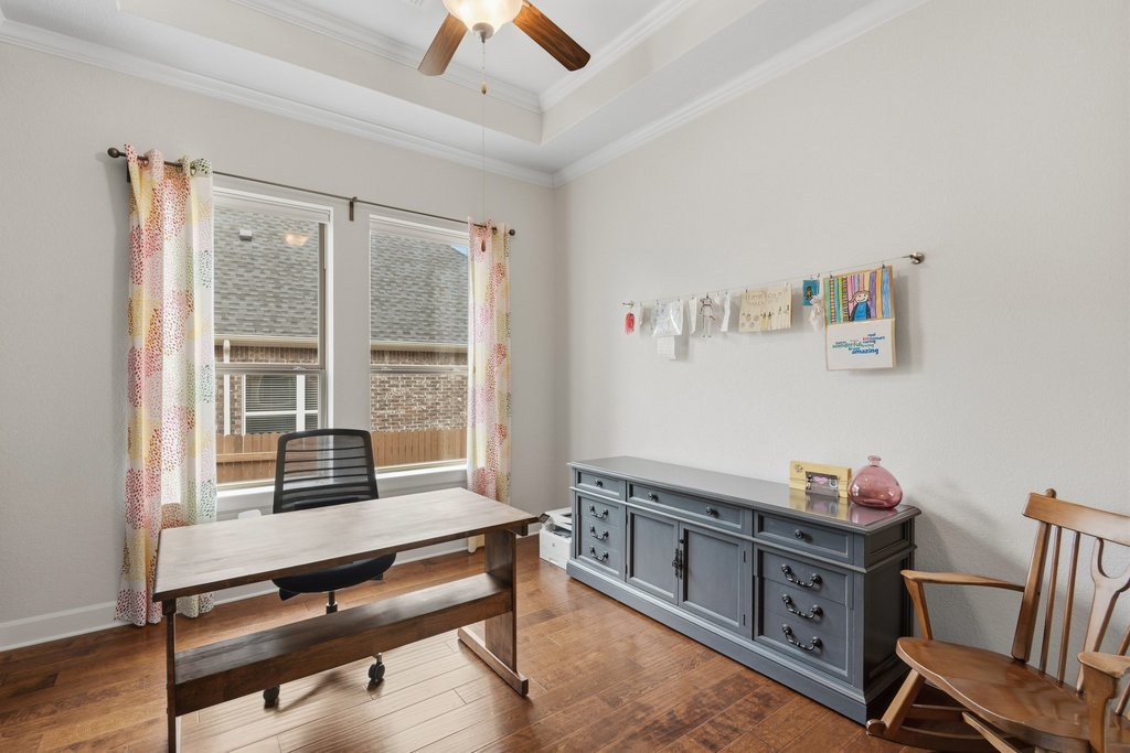 558 Merion Drive Austin, TX 78737 - Photo 6 of 40 a living room with furniture and a window