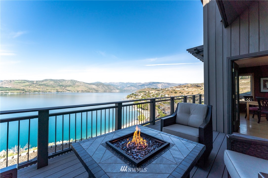 113 Riviera Place Chelan, WA 98816 - Photo 15 of 40 Gallery Image 15