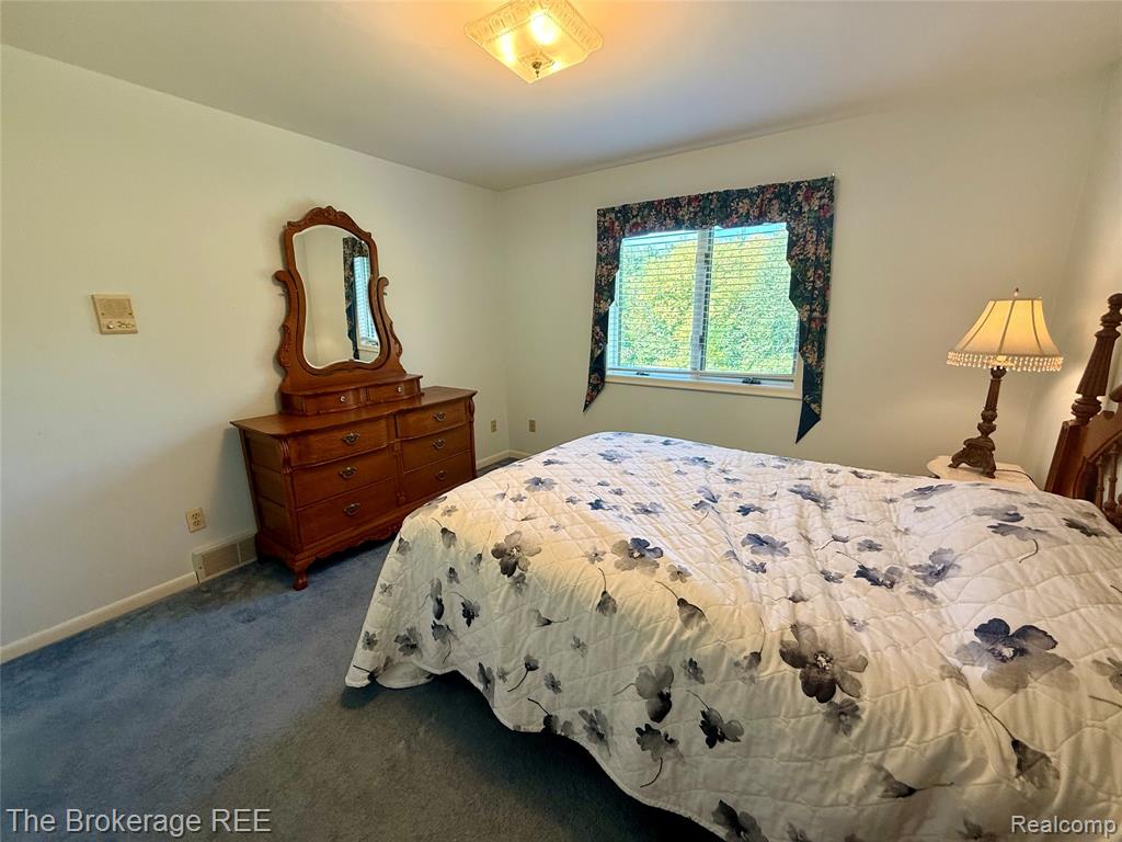 12088 Pinebrook Lane South Lyon, MI 48178 - Photo 35 of 73