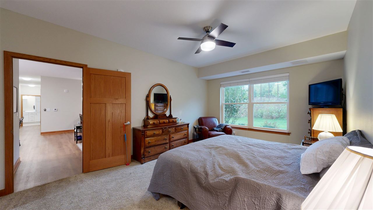 750 East Foster Road, Unit 116 Iowa City, IA 52245 - Photo 10 of 30 Gallery Image 10