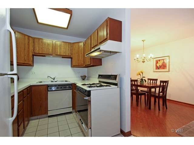 3642 Harlem Avenue Riverside, IL 60546 - Photo 4 of 10