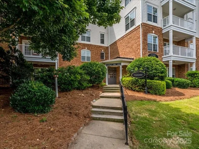 $330,000 | 11530 Costigan Lane, Charlotte, NC 28277