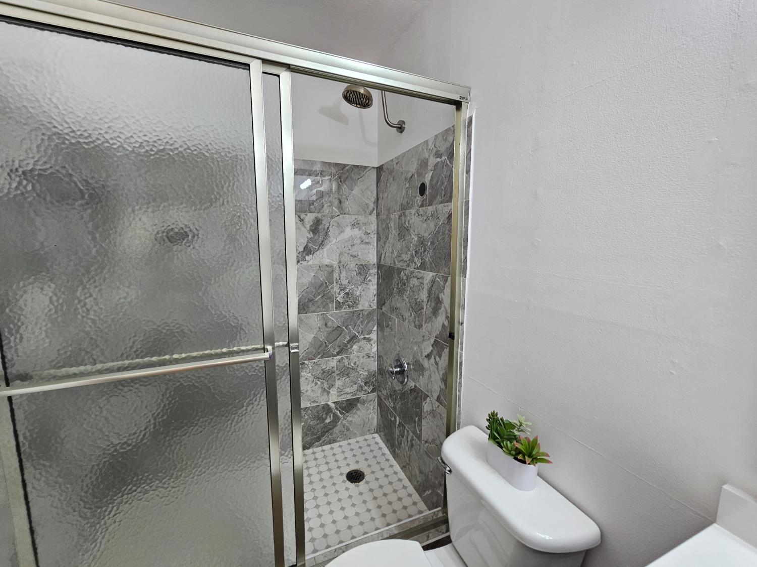 1060 Oak Grove Road, Unit 37 Concord, CA 94518 - Photo 18 of 34