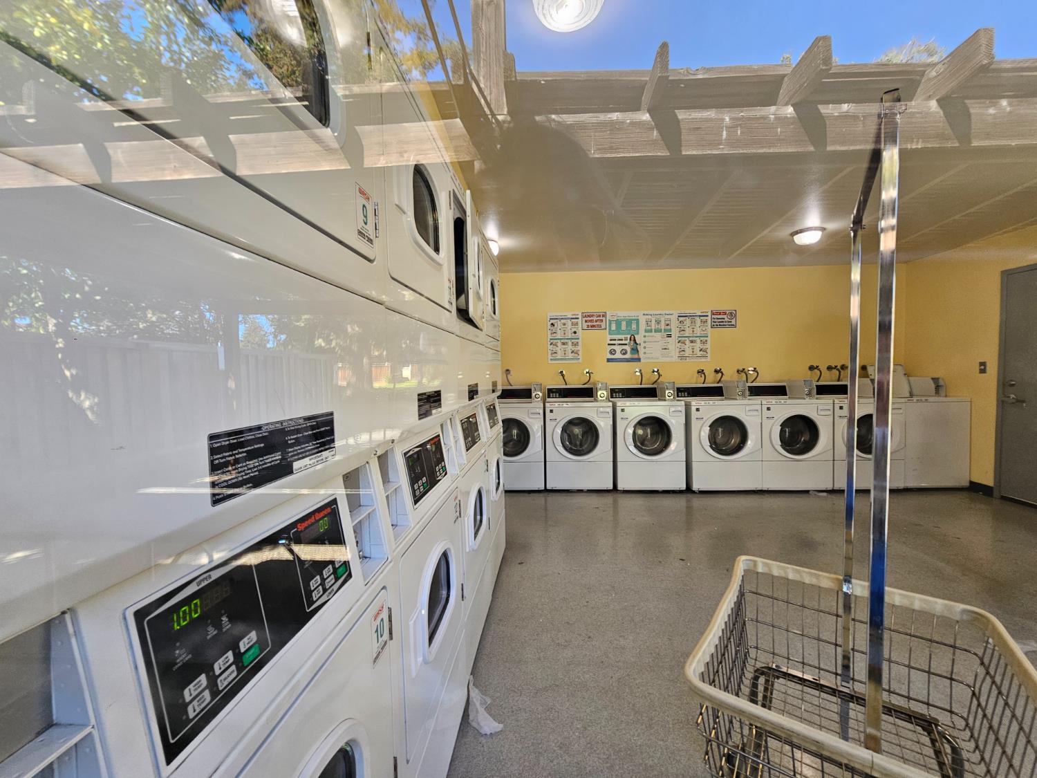 1060 Oak Grove Road, Unit 37 Concord, CA 94518 - Photo 29 of 34