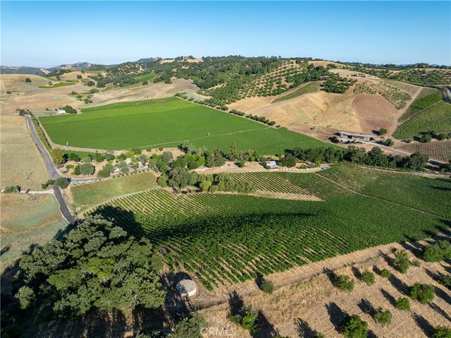 $3,200,000 | 9480 Chimney Rock Road, Paso Robles, CA 93446