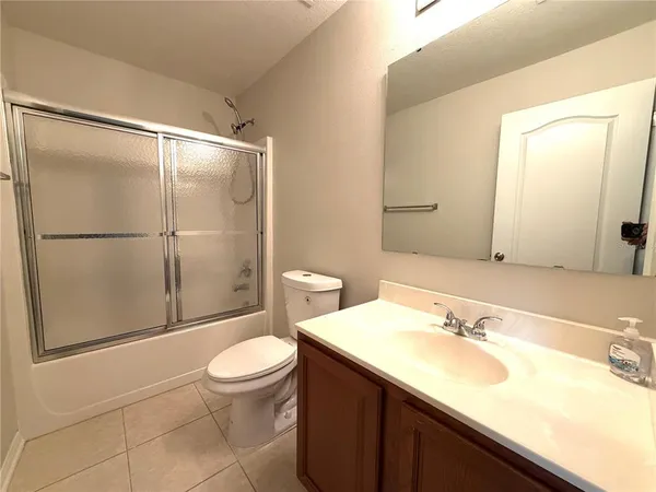 $1,895 | 4710 Ashburn Pond Way, Tampa, FL 33610