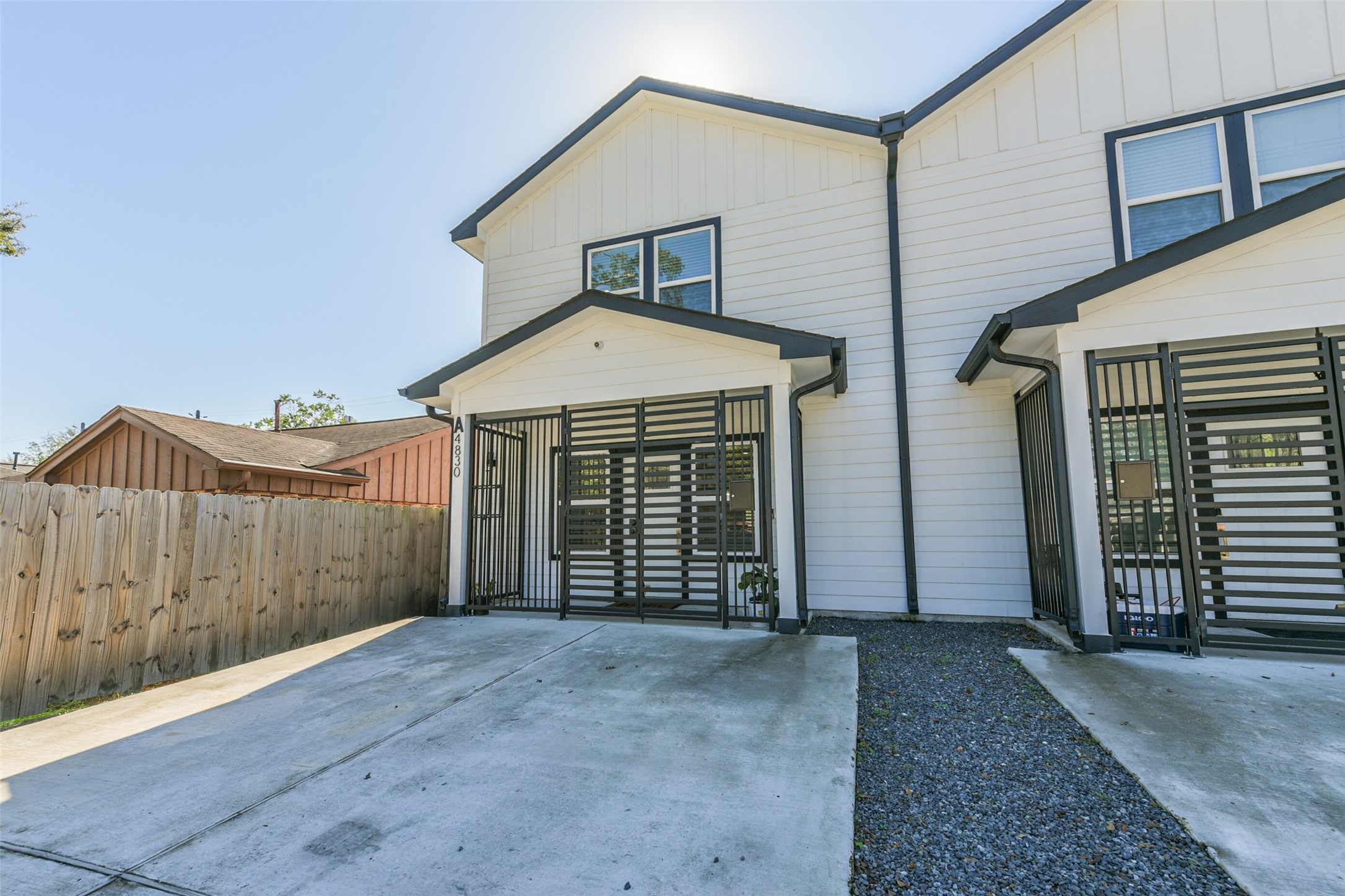 4830 Burma Road, Unit A B Houston, TX 77033 - Photo 3 of 34 a view of backyard of house