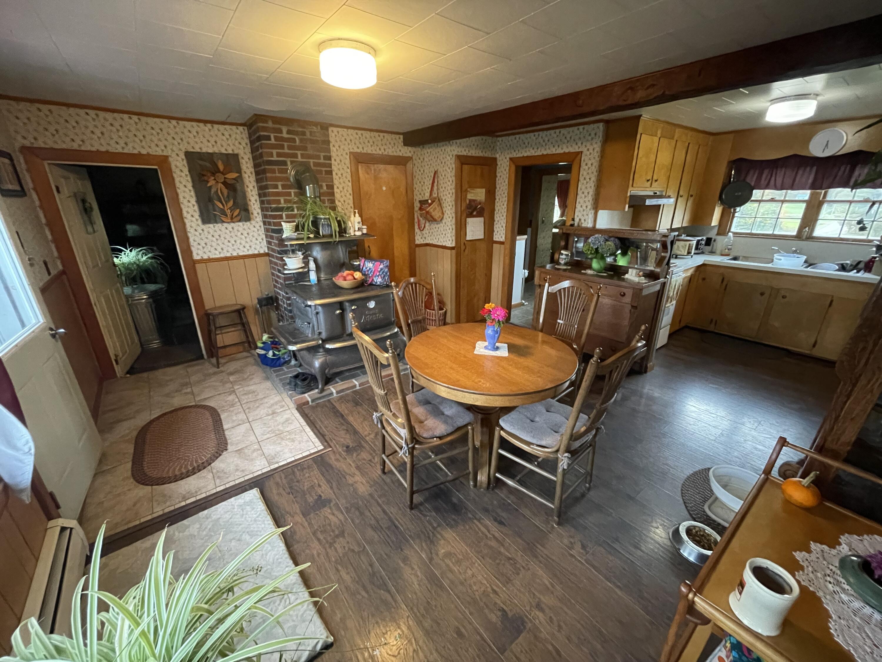 392 Weeks Mills Road South China, ME 04358 - Photo 11 of 28 392 DA