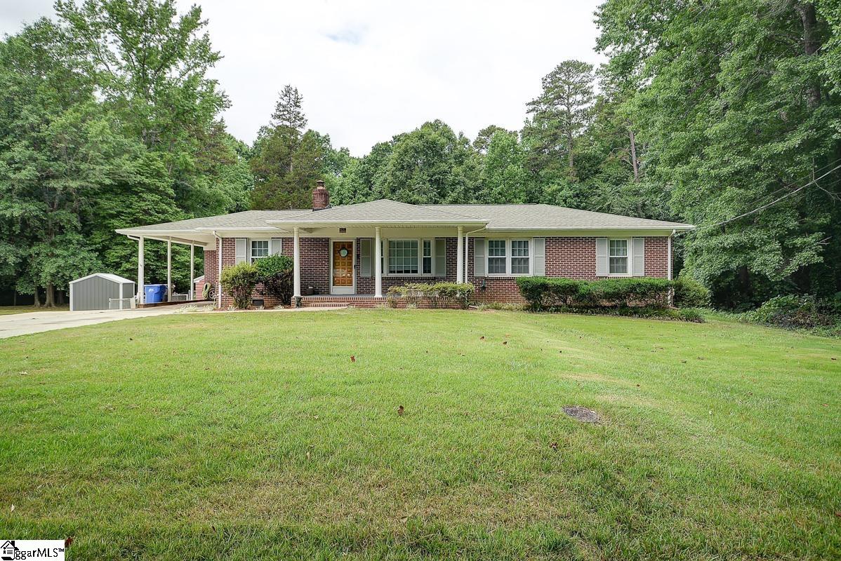 208 South Wingate Road Greenville, SC 29605 - Photo 1 of 30 Gallery Image 1
