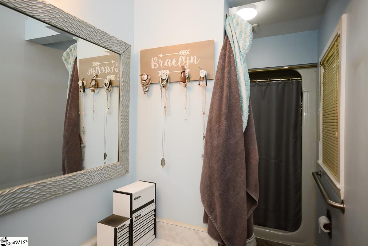 208 South Wingate Road Greenville, SC 29605 - Photo 23 of 30 Gallery Image 23