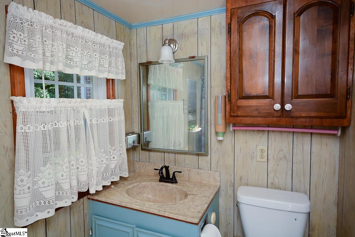 208 South Wingate Road Greenville, SC 29605 - Photo 24 of 30 Gallery Image 24