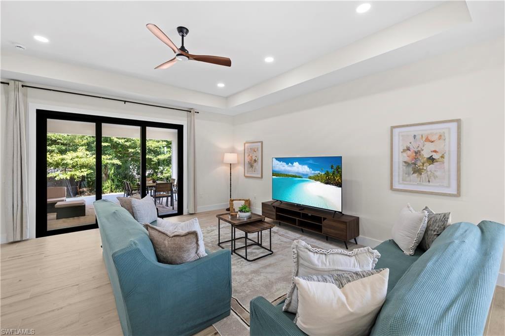 2547 Storter Avenue Naples, FL 34112 - Photo 11 of 29
