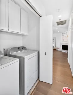 $768,000 | 848 Lincoln Boulevard, Unit N, Santa Monica, CA 90403