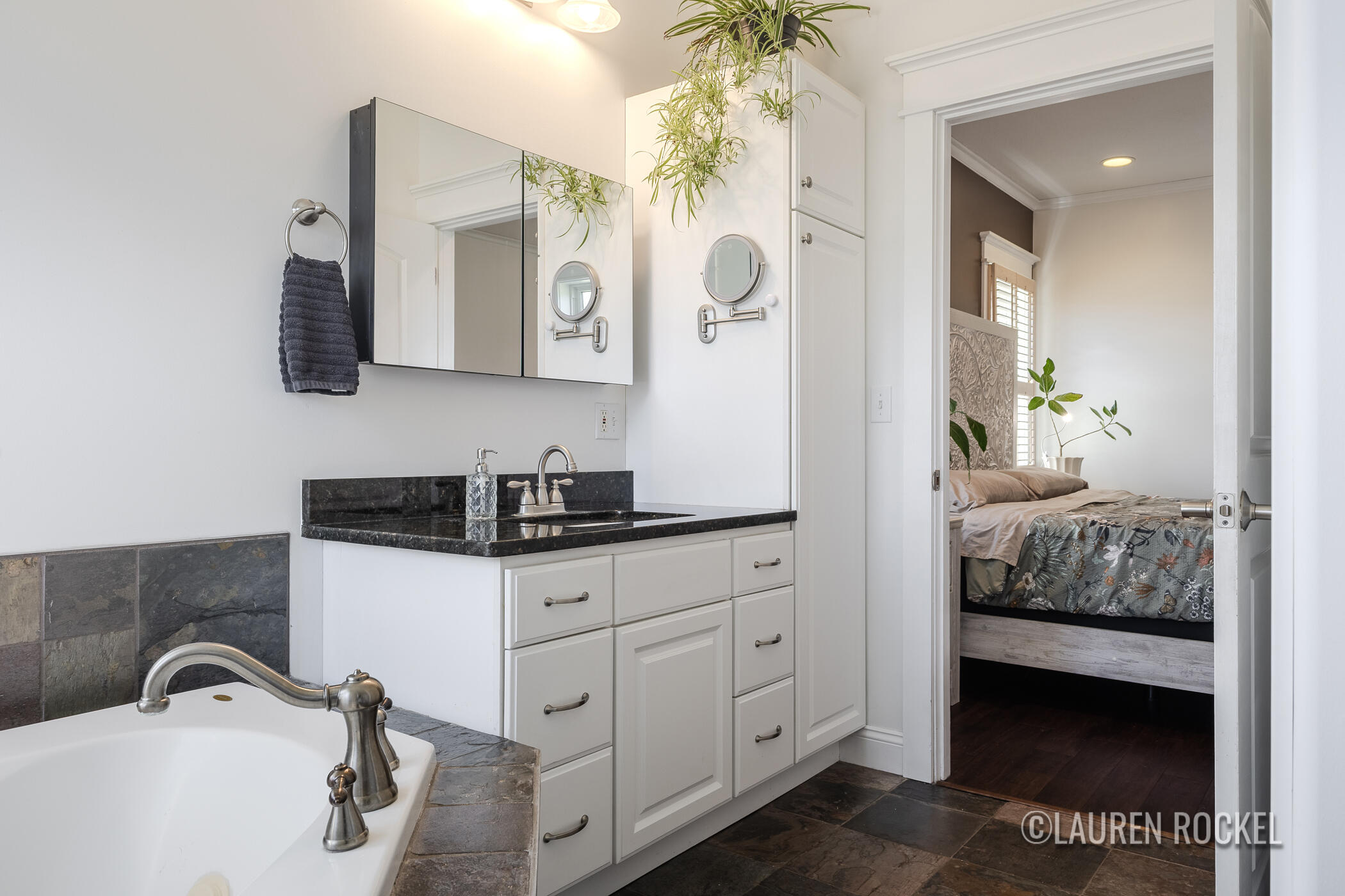 293 South Irving Road Hastings, MI 49058 - Photo 20 of 44 293 S Irving-29