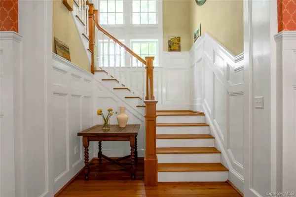 a view of entryway