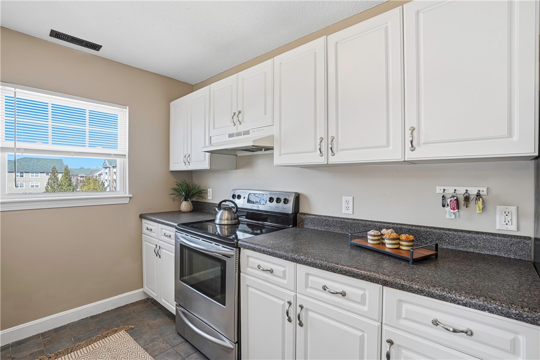 92 Mill Street, Unit 303 Woonsocket, RI 02895 - Photo 21 of 48