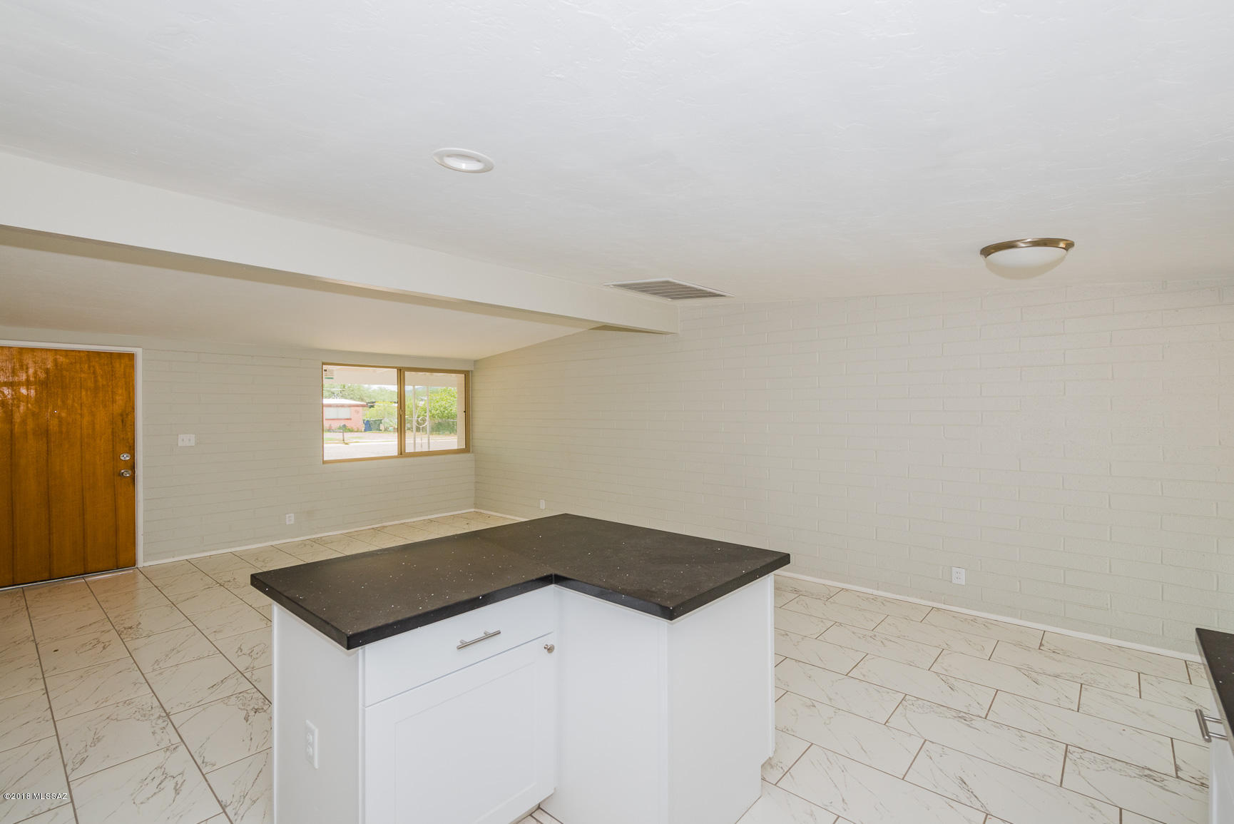 1554 West Mohave Road Tucson, AZ 85705 - Photo 8 of 30 Gallery Image 8