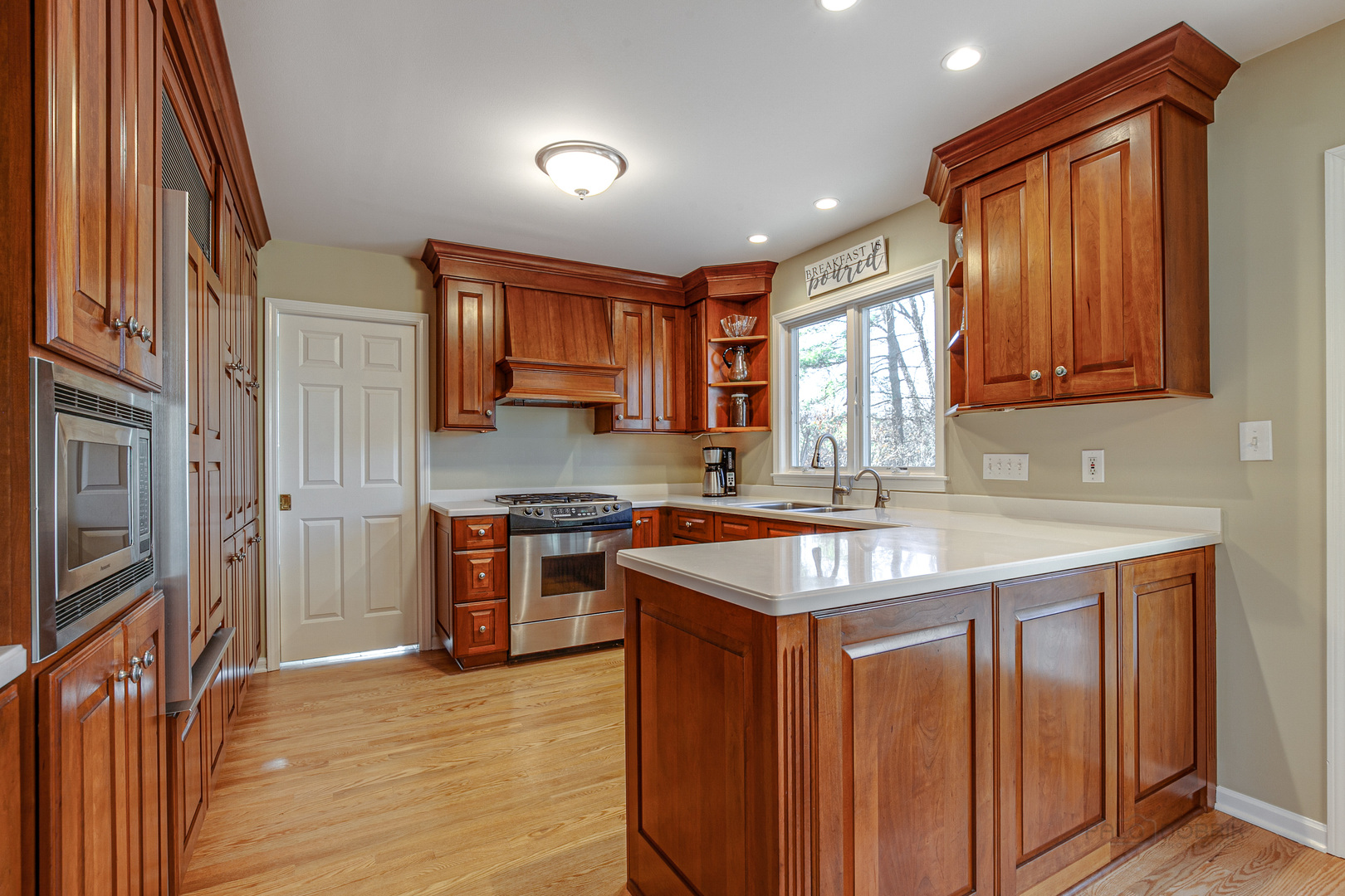 300 South Valley Road Barrington, IL 60010 - Photo 14 of 33