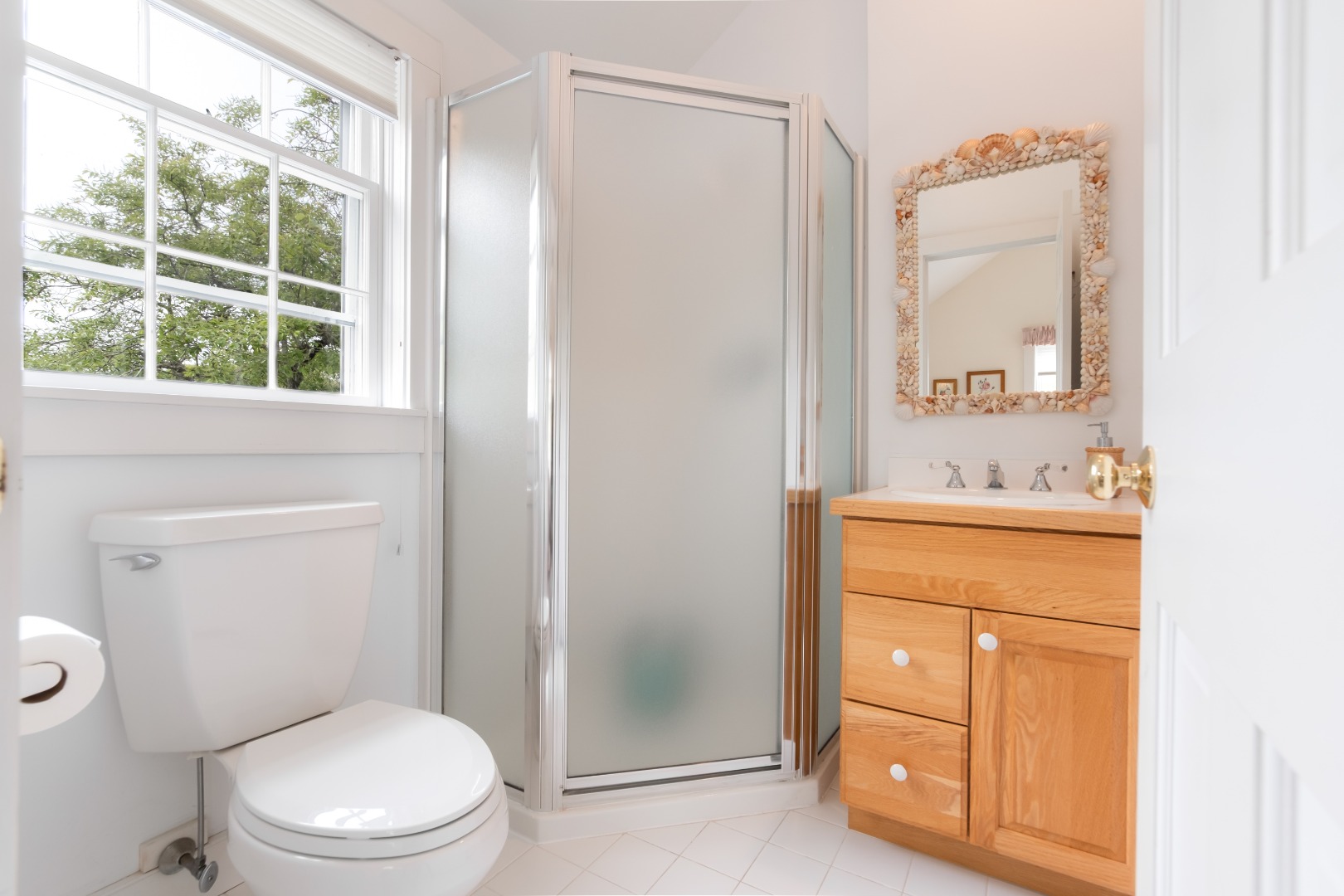 19 Derrymore Road Nantucket, MA 02554 - Photo 12 of 18 Second floor guest bath, Room 2