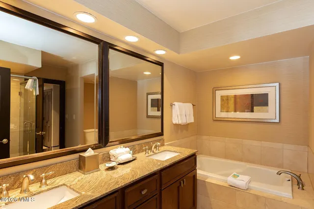 $12,000 | 210 Offerson Road, Unit R305 WEEK 14, Beaver Creek, CO 81620