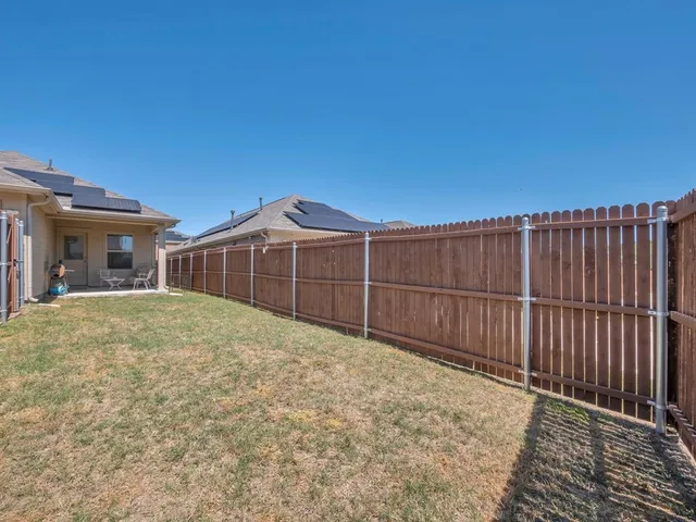 $1,995 | 2913 Meadowlands Drive, Crandall, TX 75114