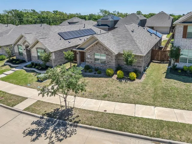 $1,995 | 2913 Meadowlands Drive, Crandall, TX 75114