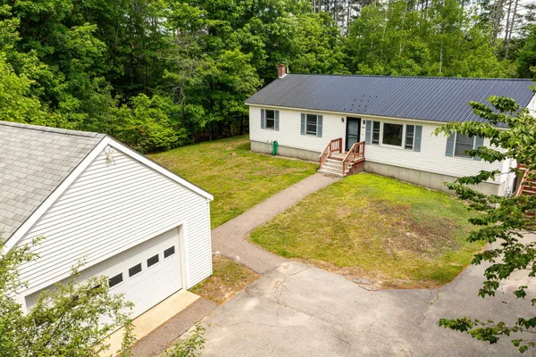 $489,900 | 808 Wakefield Road, Wakefield, NH 03887