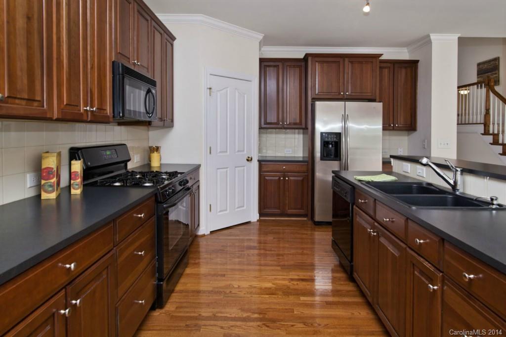 1729 Copperplate Road Charlotte, NC 28262 - Photo 5 of 23 Gallery Image 5