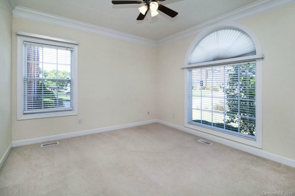 1729 Copperplate Road Charlotte, NC 28262 - Photo 9 of 23 Gallery Image 9