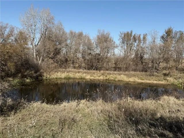 $157,000 | 1706 253rd Street, Hiawatha, KS 66434