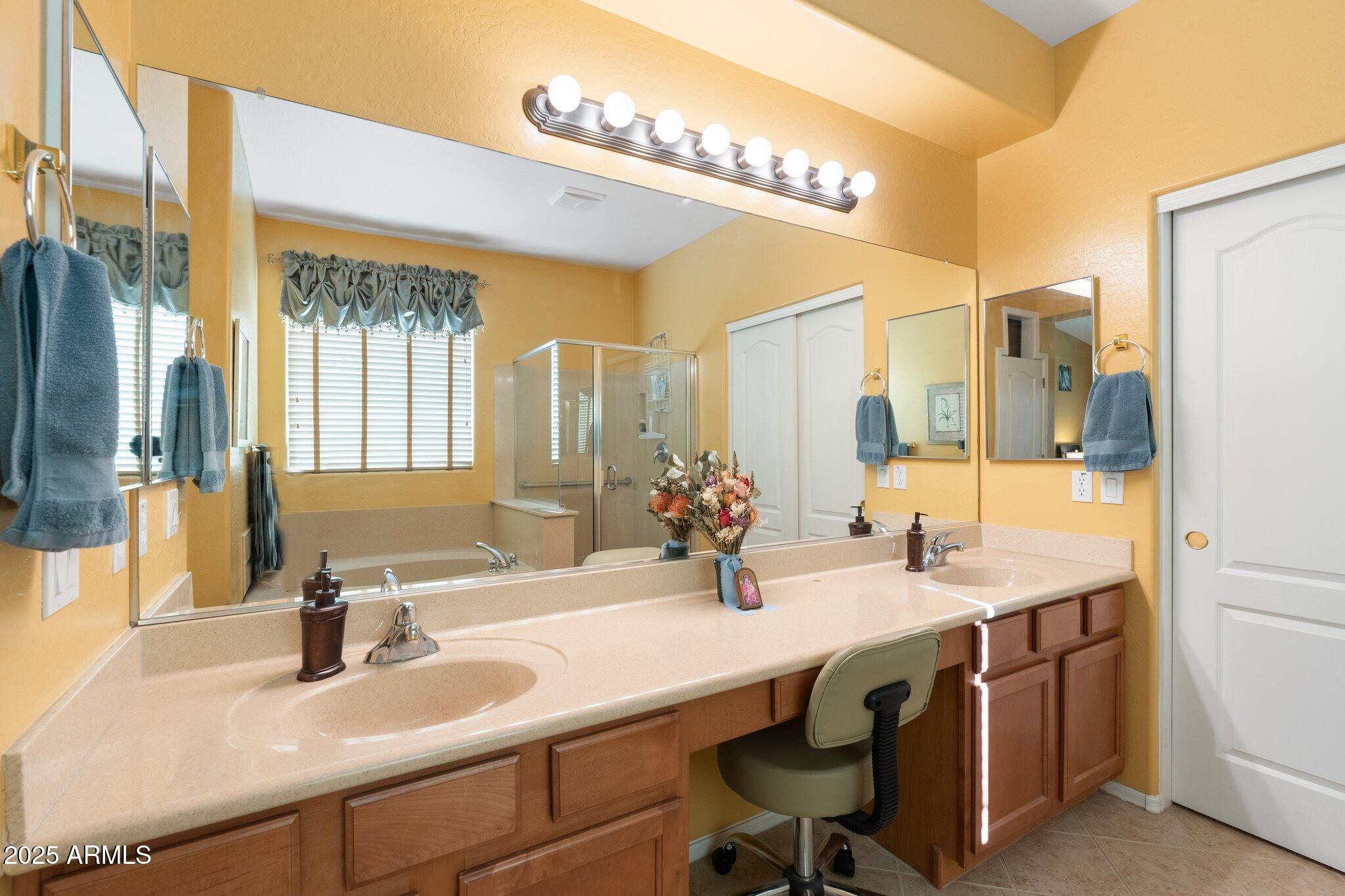 2124 West Harwell Rd. Phoenix, AZ 85041 - Photo 26 of 41 25-web-or-mls-DSC04533
