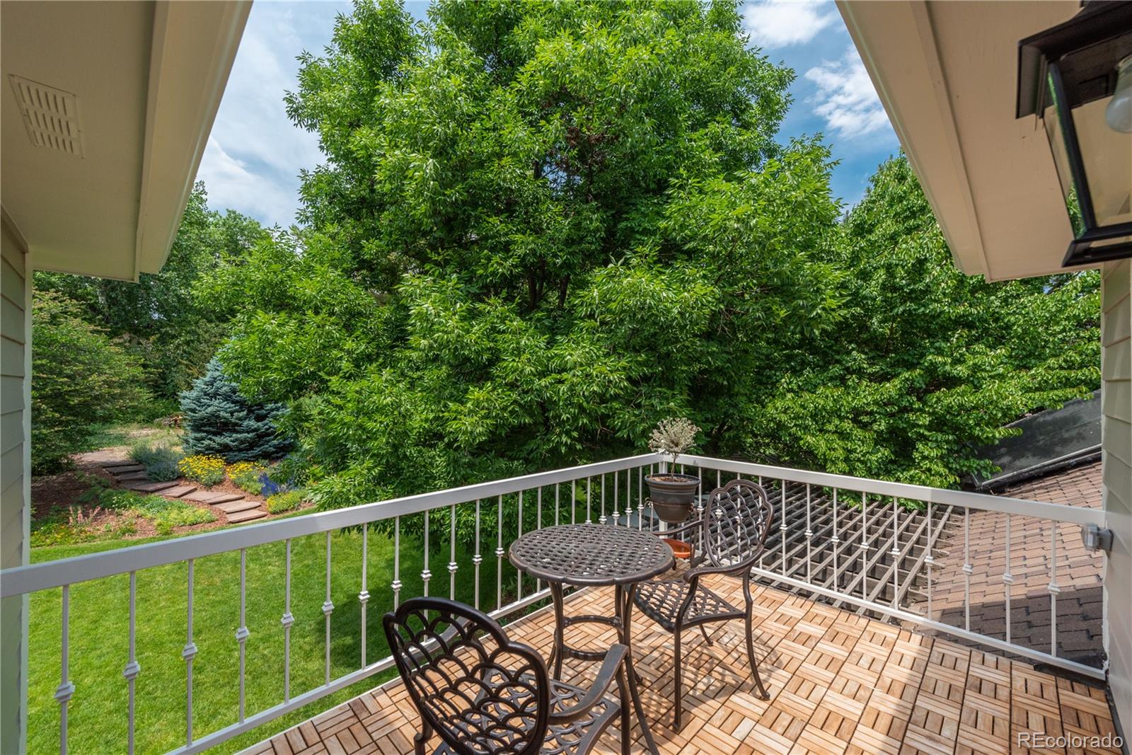 7 Middlefield Road Littleton, CO 80123 - Photo 18 of 39 a view of balcony with furniture
