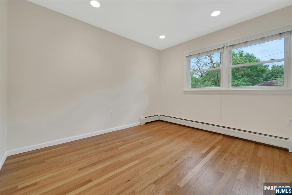 26 Alpine Drive Wayne, NJ 07470 - Photo 28 of 45