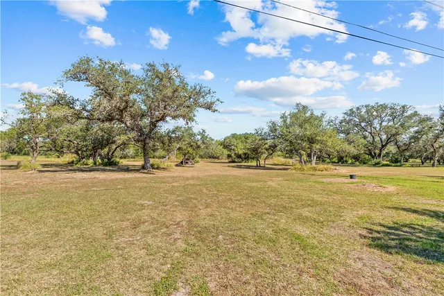 $310,000 | 104 Old Beeville Highway, Refugio, TX 78377